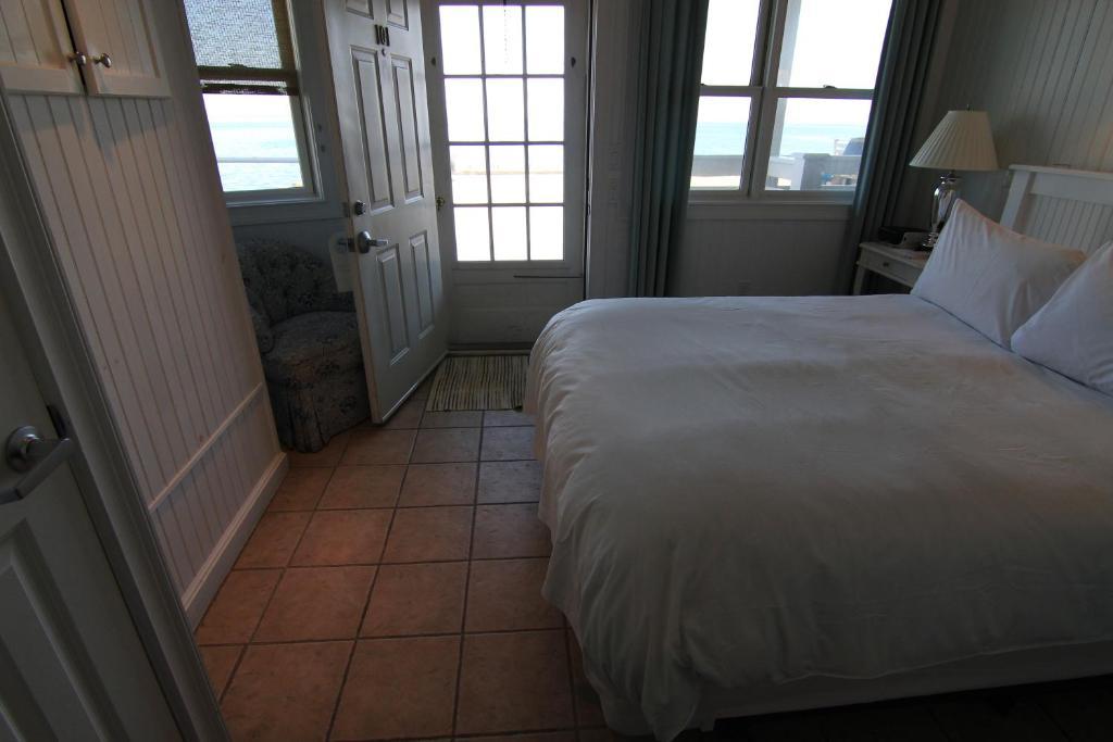Anchor Inn Beach House Provincetown Exterior photo